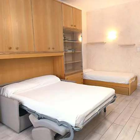 Apartment Hostdomus - Marea